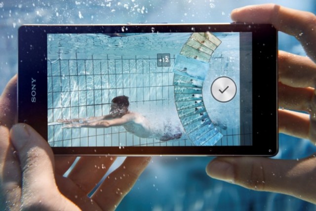 Sony Xperia Z1 Underwater