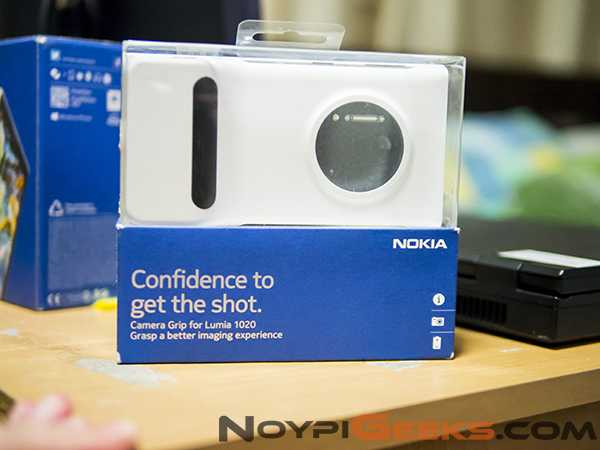 Nokia Lumia 1020 Camera Grip