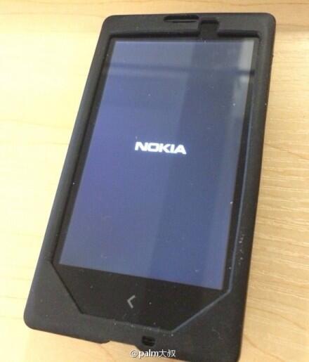 Nokia Normandy engineering prototype (1)