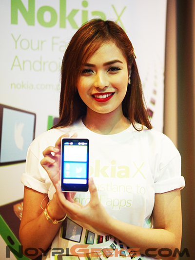 Model with Nokia X