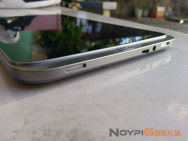 Speaker, microuSB, earphone jack