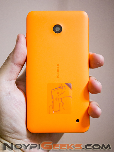 Back cover of Lumia 630
