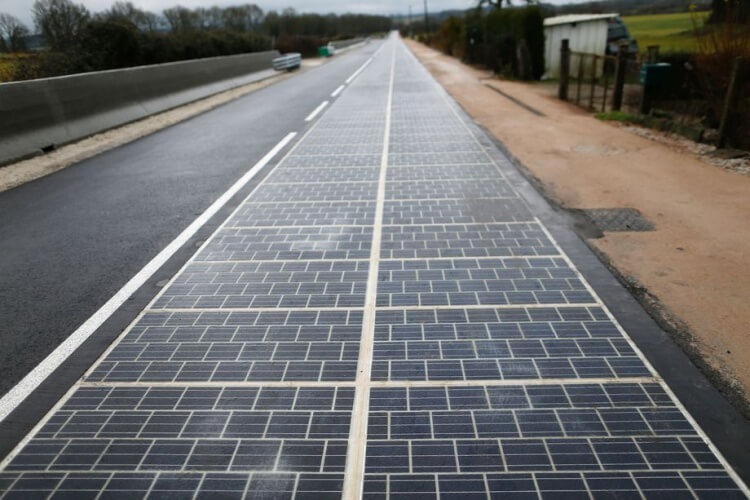 Solar Panel Road France
