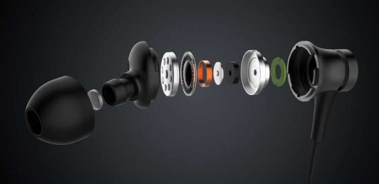 Xiaomi Mi Piston Fresh in-ear headphones with aluminum chambers costs ...