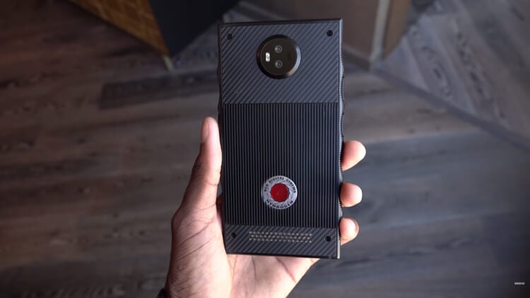 red-hydrogen-one