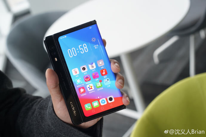 OPPO-foldable-phone-design