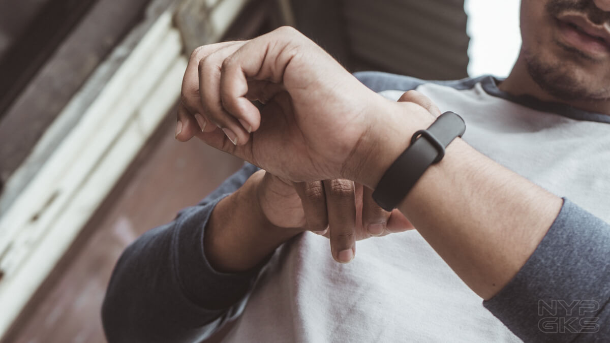 Xiaomi-Mi-Band-4-pros-cons