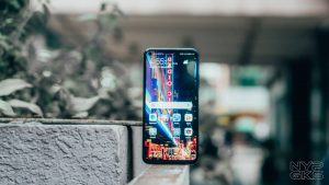 Huawei-Nova-5T-Review-Display