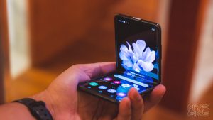 Samsung-Galaxy-Flip-Z-NoypiGeeks-5379