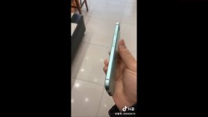 iPhone-9-leaked-hands-on-video-5936
