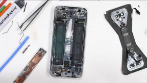 Xiaomi-Black-Shark-3-Pro-teardown-NoypiGeeks-5159