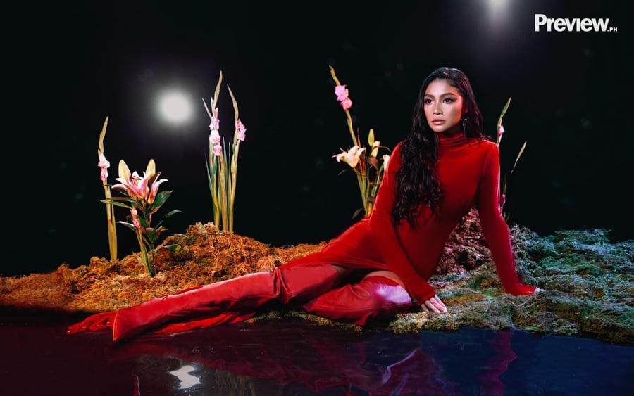 wildest-dreams-nadine-lustre-shot-smartphone-5745