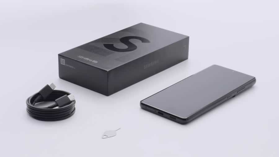 galaxy-s21-first-samsung-remove-chargers-earphones-future-phones-noypigeeks-5235