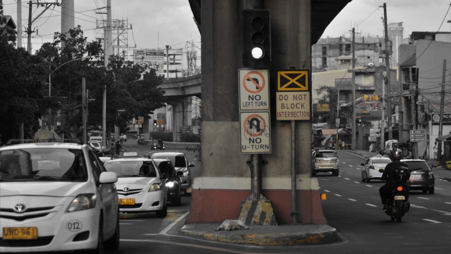 30kph-speed-limit-urban-roads-suggested-reduce-pedestrian-accidents-noypigeeks