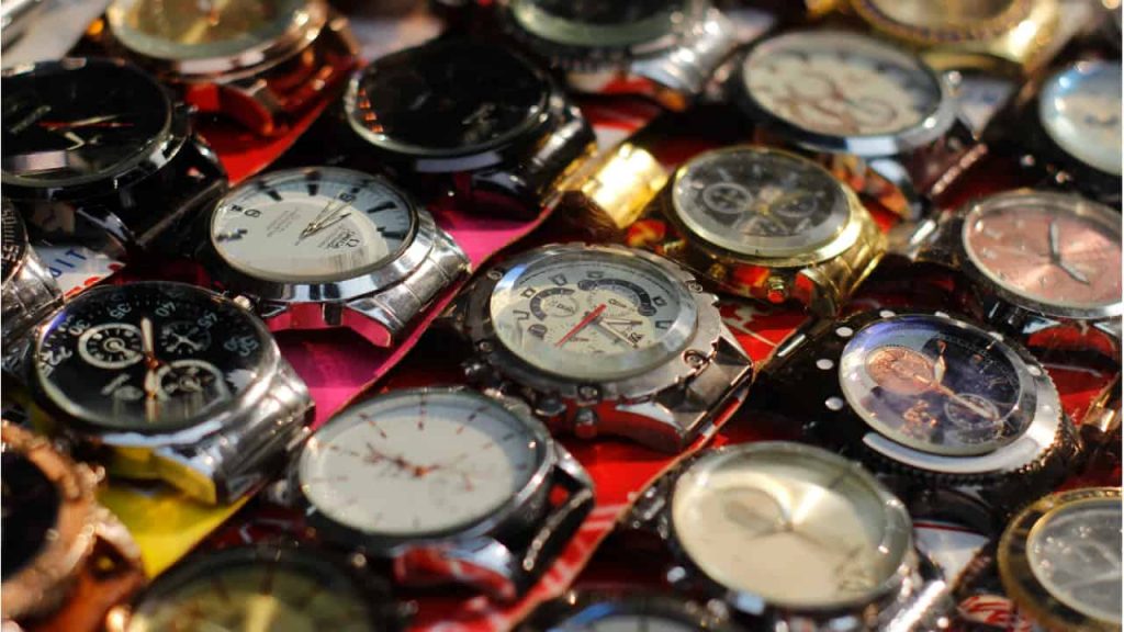 Traditional-Watch