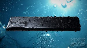 Smartphone-Water-Resistant-NoypiGeeks