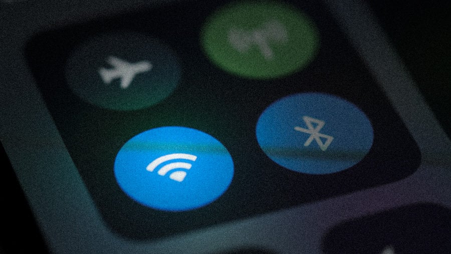 malicious-wifi-attack-seriously-damage-iphone-noypigeeks