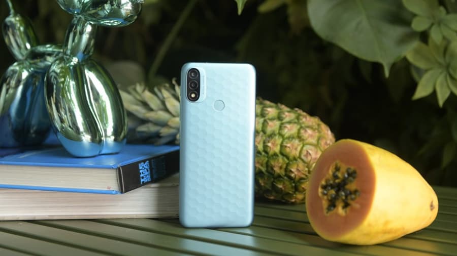Motorola-Moto-E20-NoypiGeeks-5298