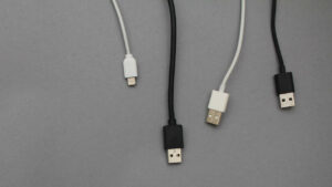 EU-parliament-votes-usb-type-c-standard-NoypiGeeks