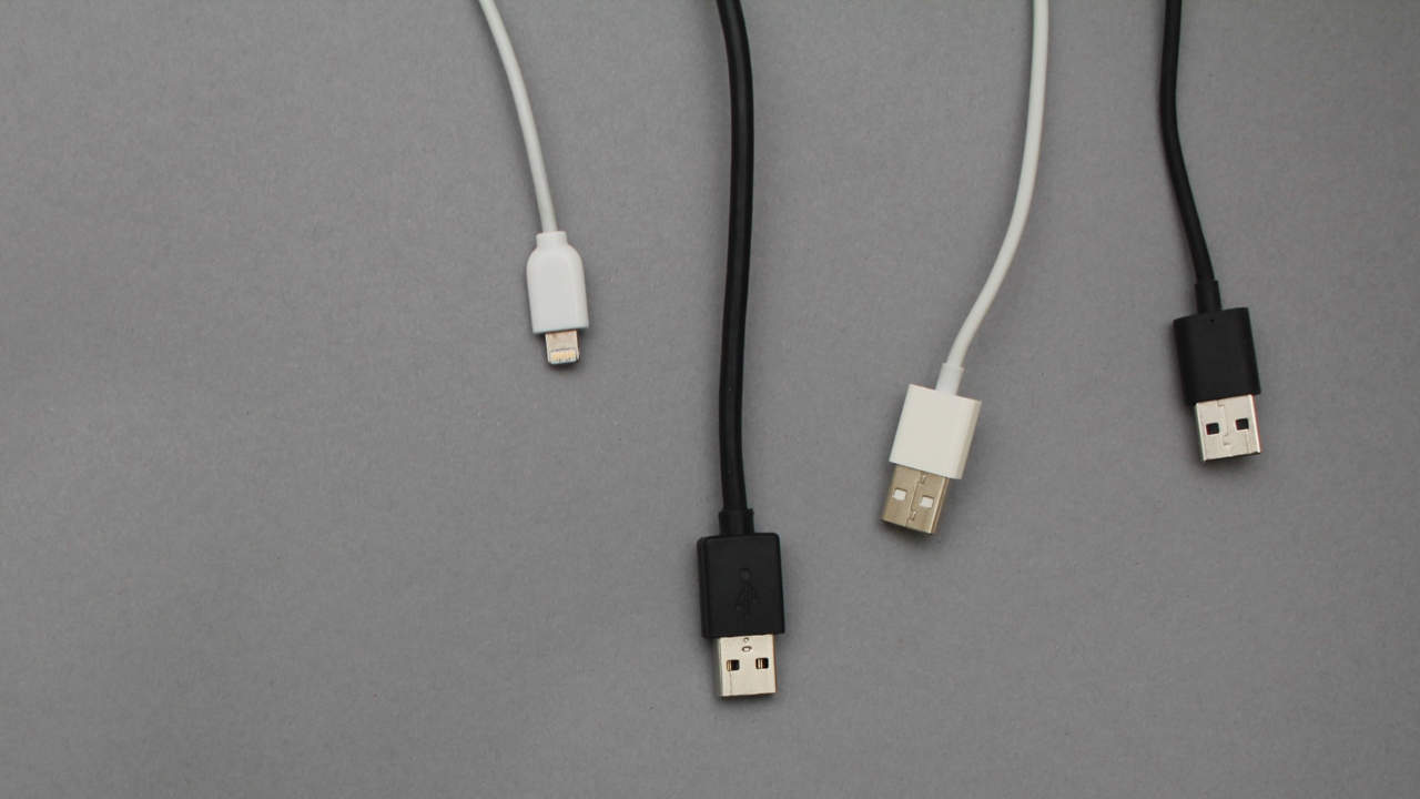 EU-parliament-votes-usb-type-c-standard-NoypiGeeks