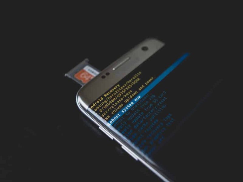 Google-removes-android-apps-harvested-precise-location-NoypiGeeks-5830