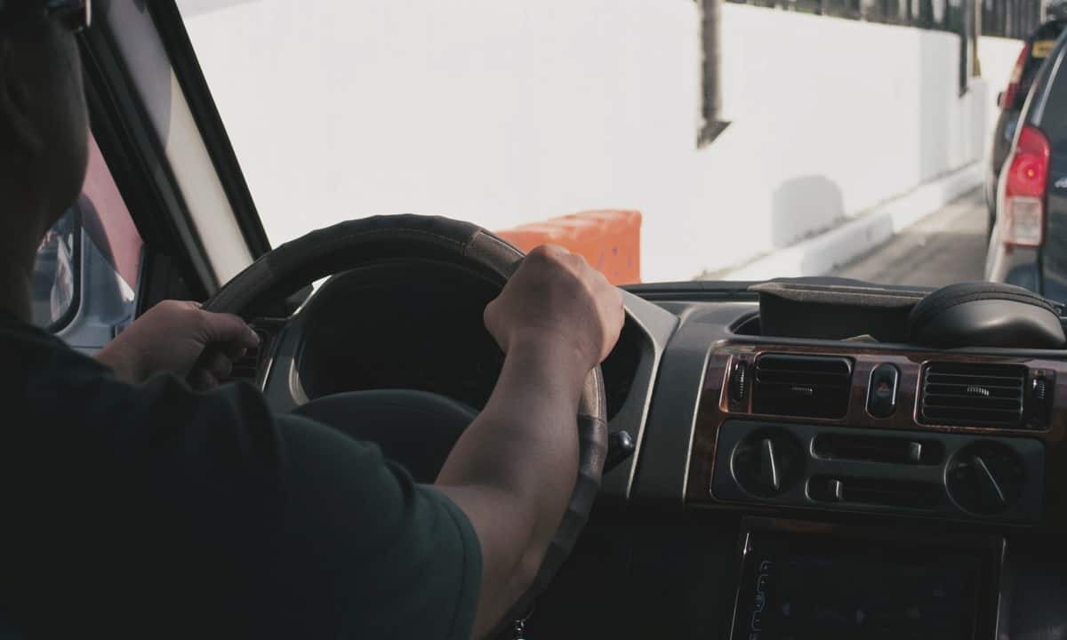 MMDA-old-new-car-same-plate-ending-number