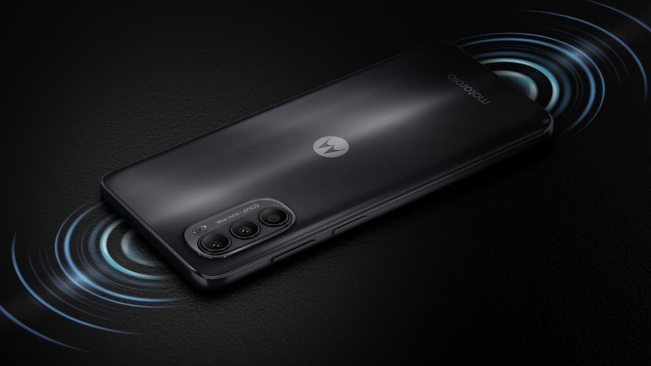 Motorola-Moto-G52-NoypiGeeks-5740