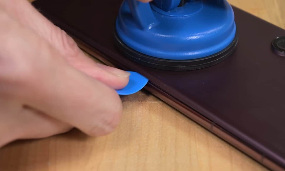 Samsung-Galaxy-self-repair-program-iFixit-NoypiGeeks-5830