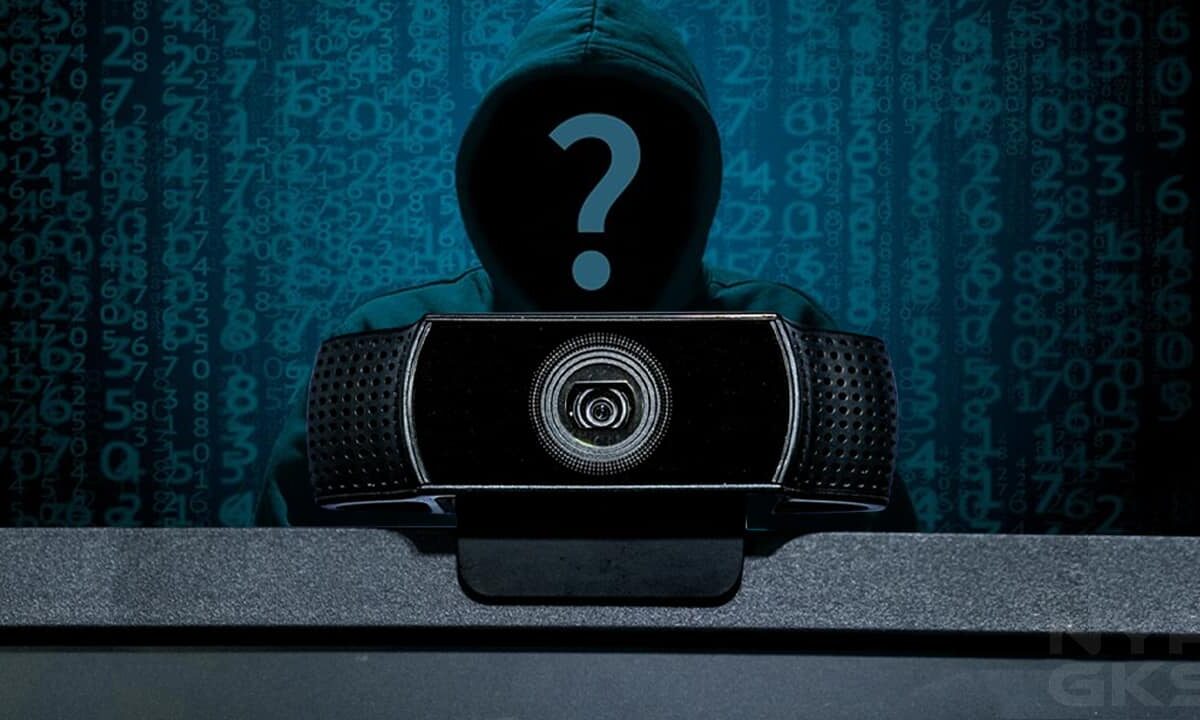 Webcam-security-NoypiGeeks-9811