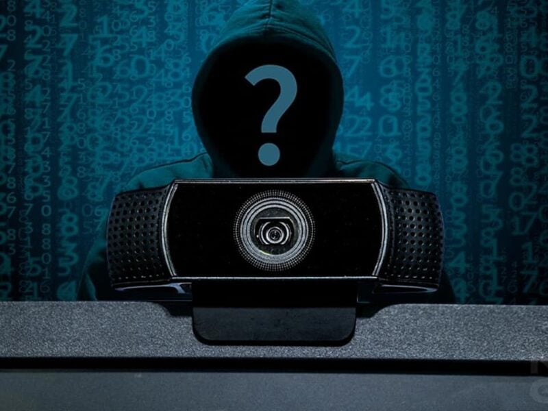 Webcam-security-NoypiGeeks-9811