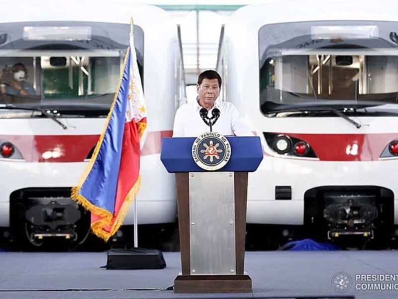 Duterte-MRT-Trains
