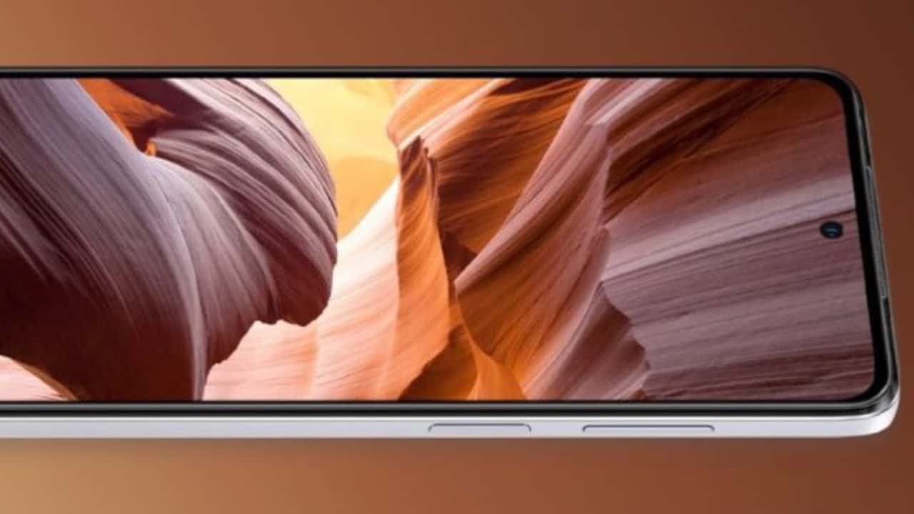 Motorola-Moto-G71s-Specs-Features-NoypiGeeks