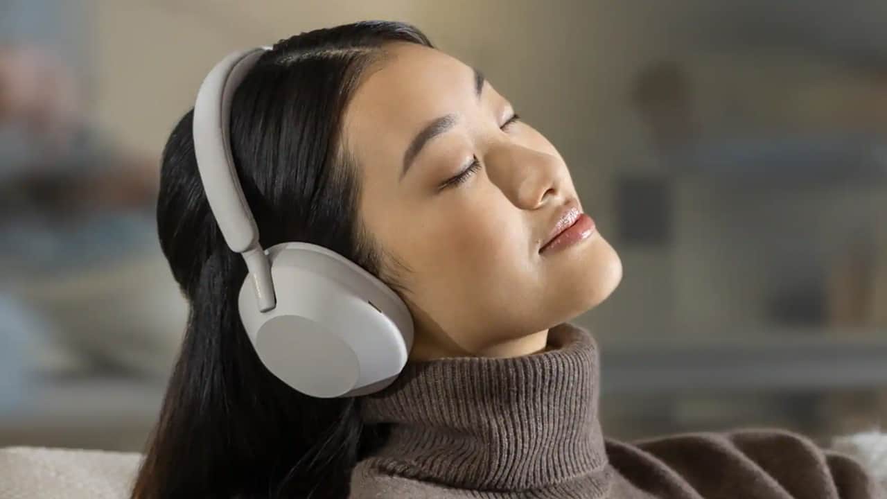 Sony-WH-1000XM5-Specs-Features-NoypiGeeks