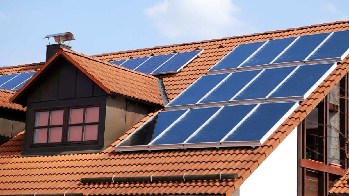 Benefits-Solar-Panels-Home