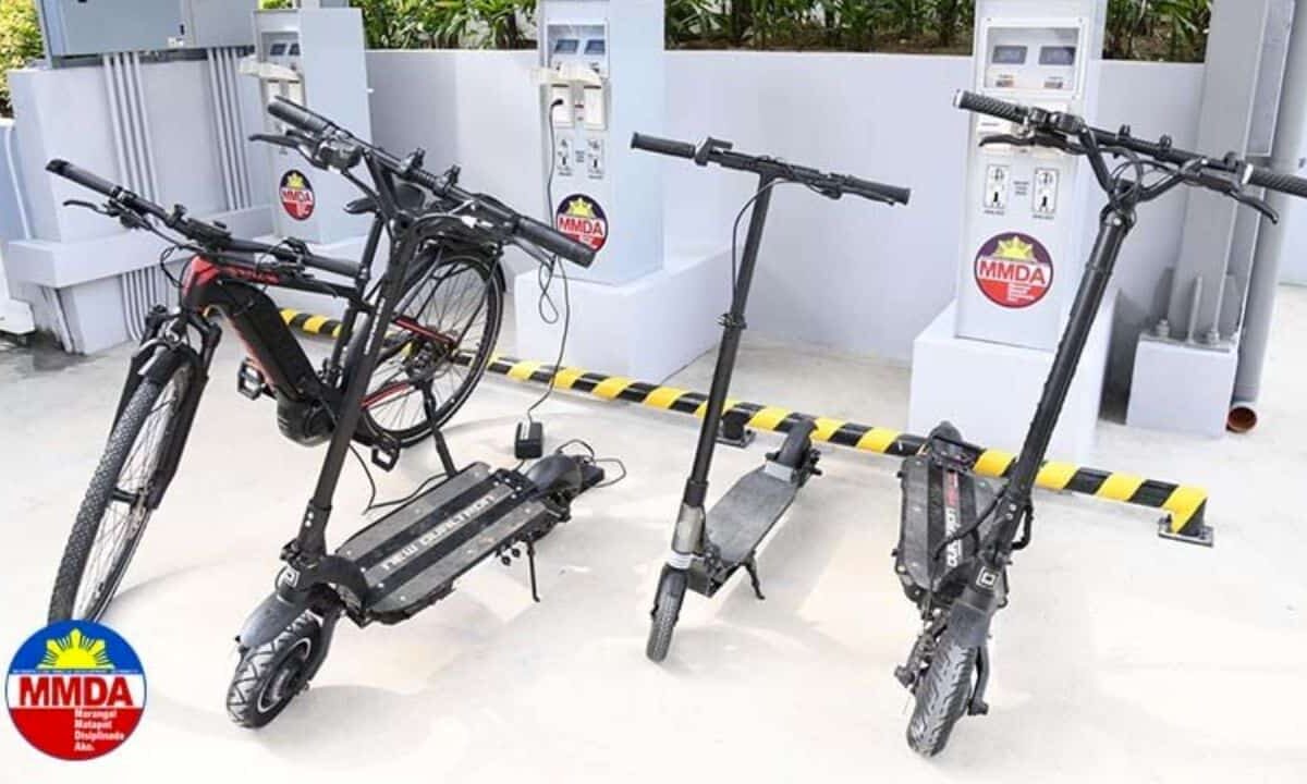 MMDA-free-e-bike-scooter-charging-station
