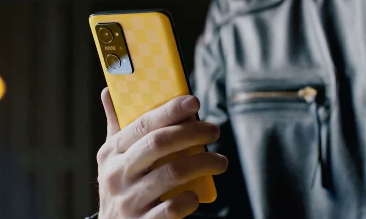 Realme-GT-Neo-3T-NoypiGeeks