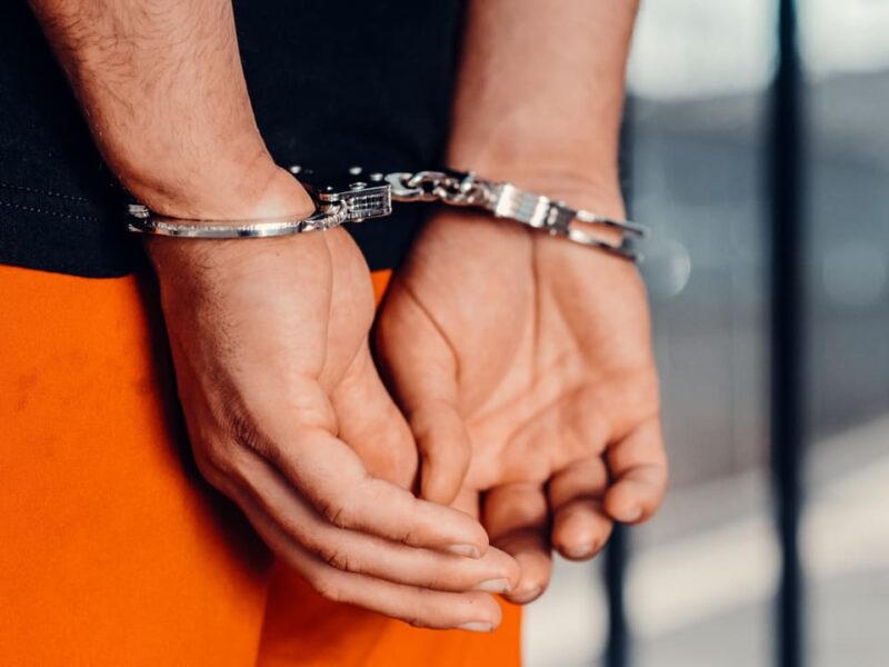 Suspects-arrested-selling-sim-cards-GCash-NoypiGeeks