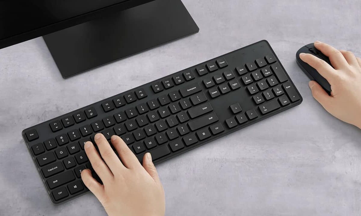 Xiaomi-Wireless-Keyboard-and-Mouse-Combo-NoypiGeeks