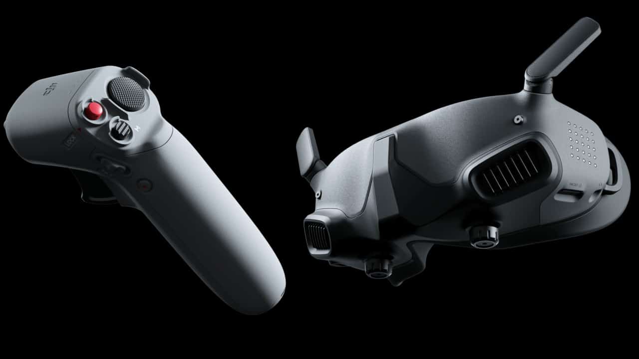 DJI-Avata-FPV-Googles-Controllers