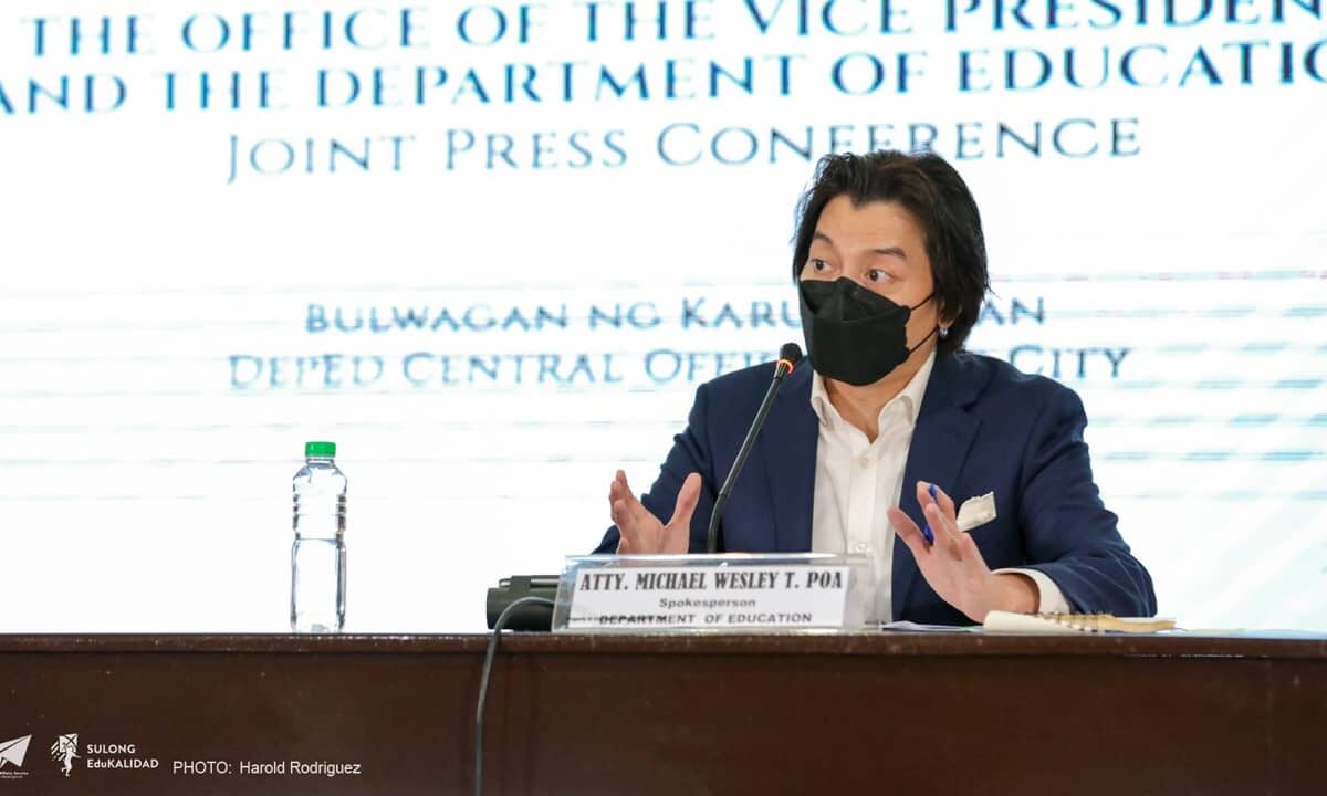 DepEd-replace-laptops-overpriced-outdated