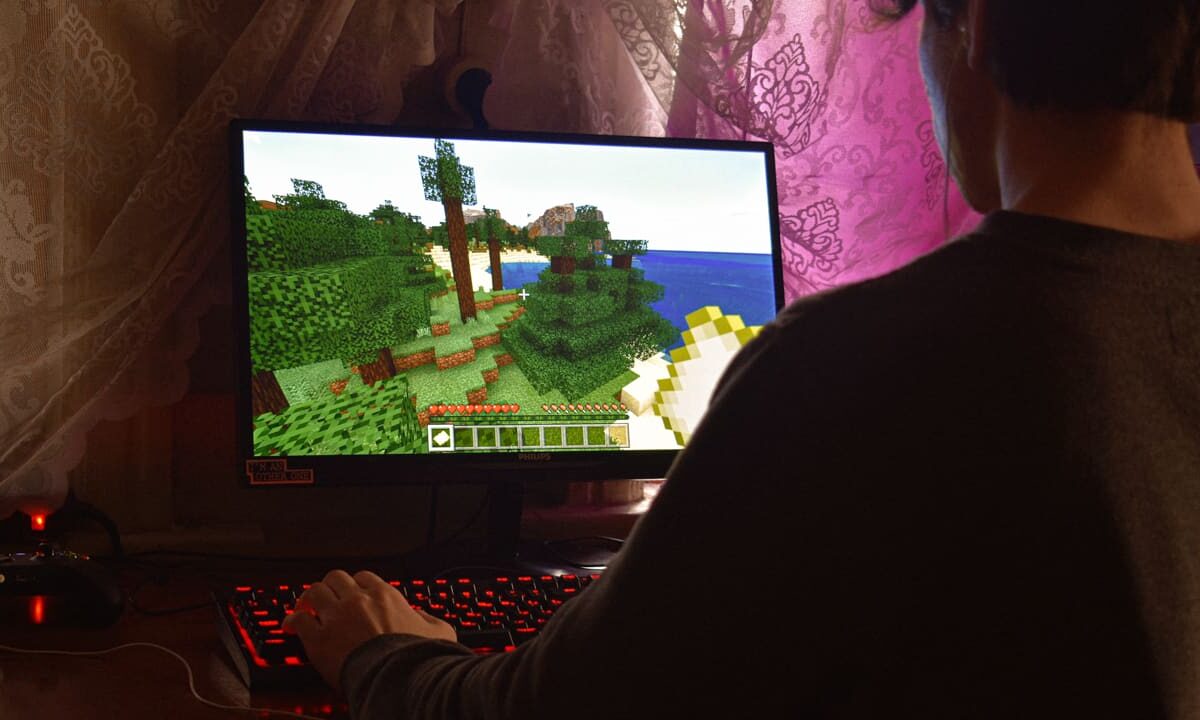 Solon-internet-game-review-and-classification-board-NoypiGeeks