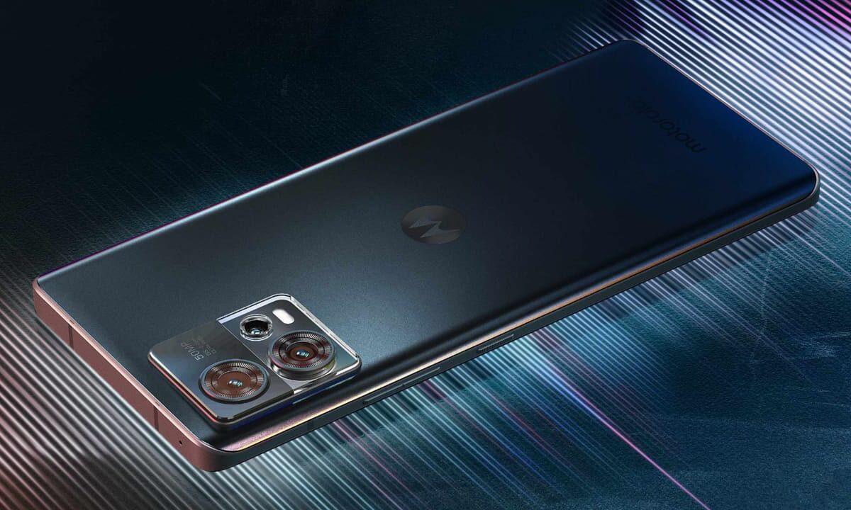 Motorola-Edge-30-Fusion