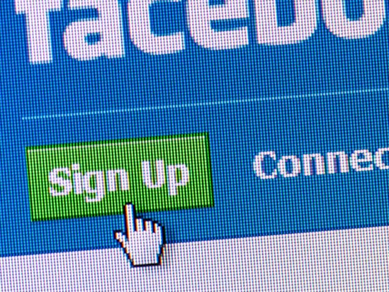 Sen-Lapid-require-valid-id-creating-social-media-account-NoypiGeeks