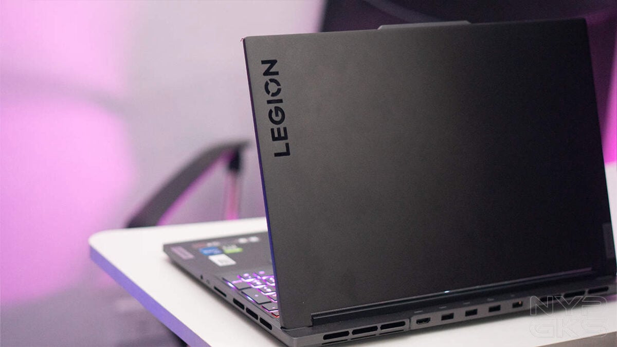 Lenovo-Slim-7i-Review-NoypiGeeks-5937