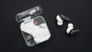 Nothing-Ear-1-Review-NoypiGeeks-5311