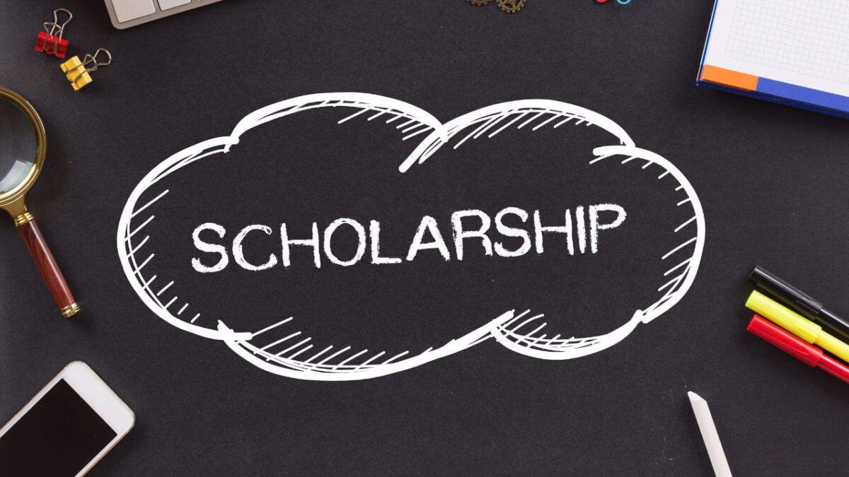 Scholarships-NoypiGeeks