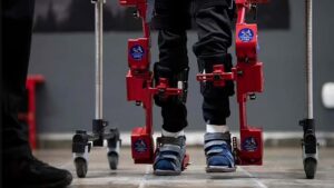 boy-cerebral-palsy-walks-robotic-exoskeleton