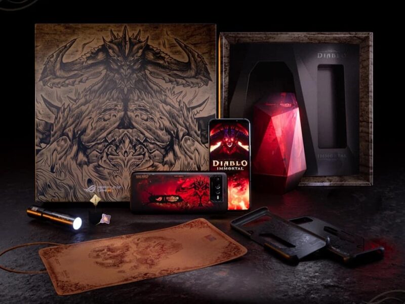 ASUS-ROG-Phone-6-Diablo-Immortal-Edition-Packaging