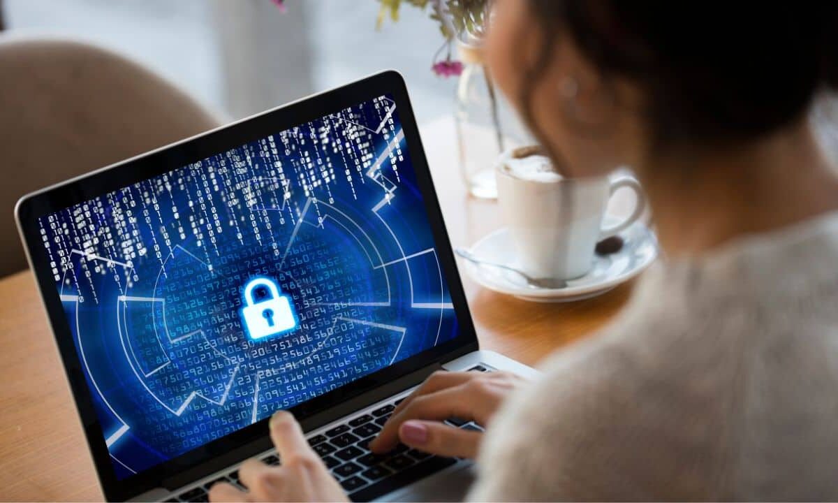 DICT-train-500k-cybersecurity-workers