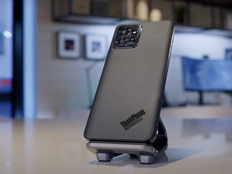 Lenovo-ThinkPhone-by-Motorola